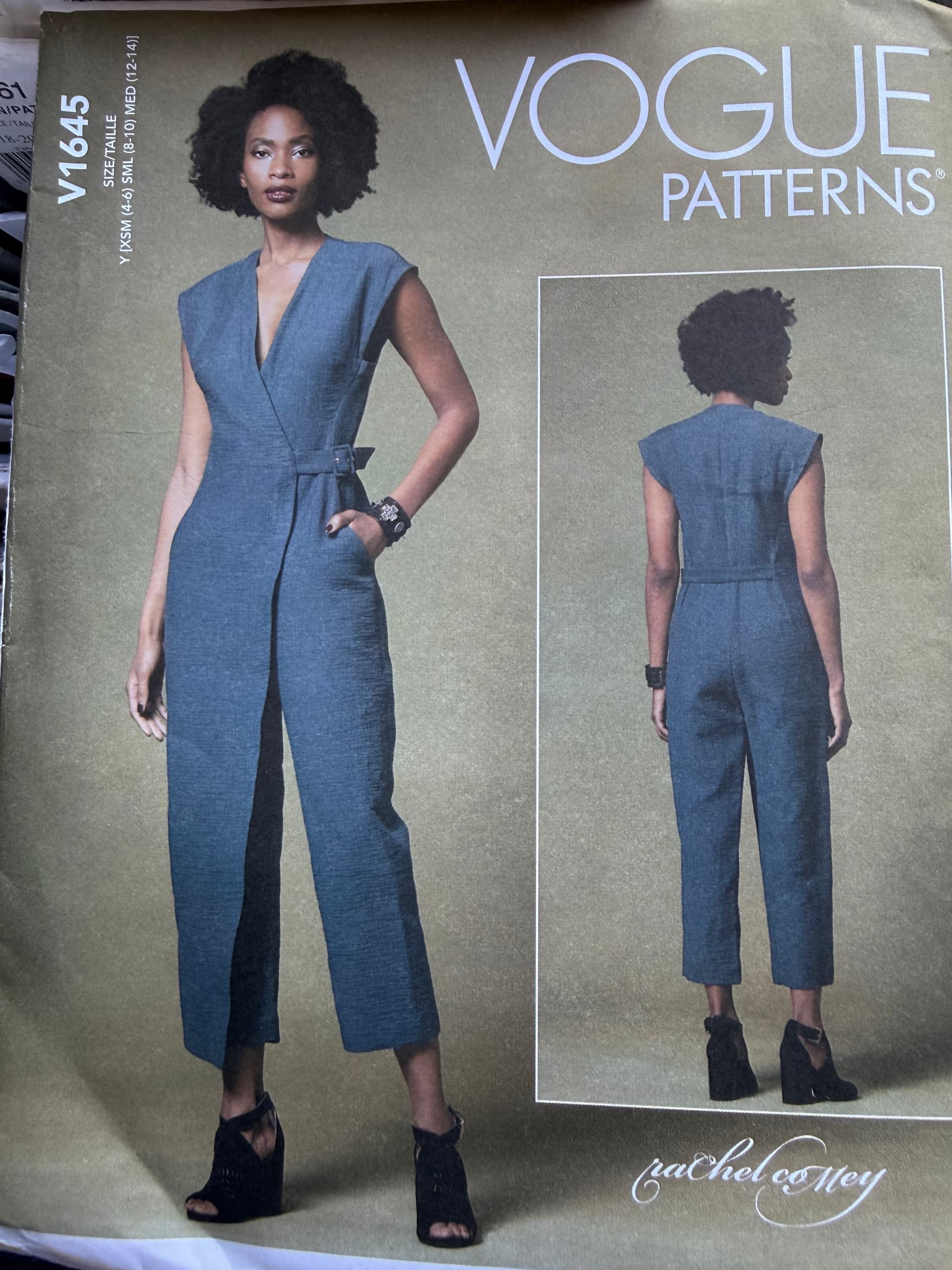 Sewing pattern Vogue 1645J umpsuit, size XS-M, Large format envelope