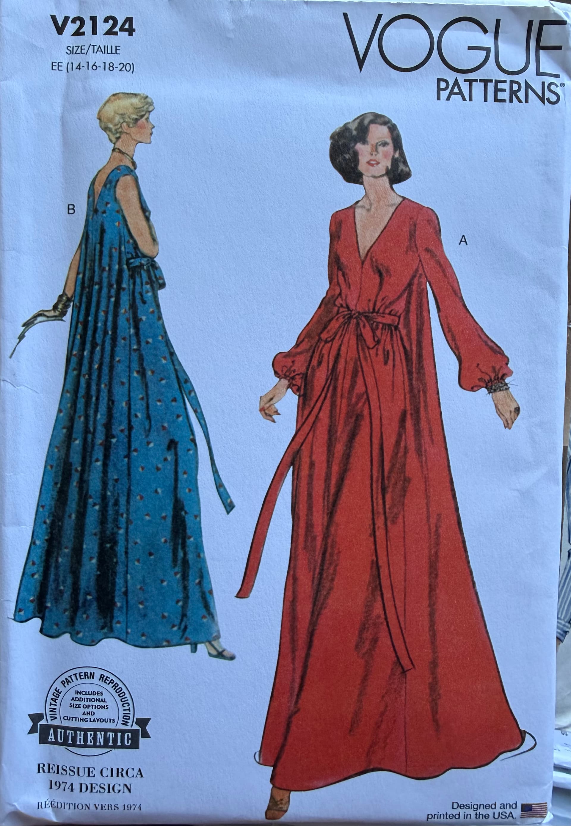 Sewing pattern Vogue 2124. Loungewear, Size 14-20. Factory folded. Loungewear dress.
